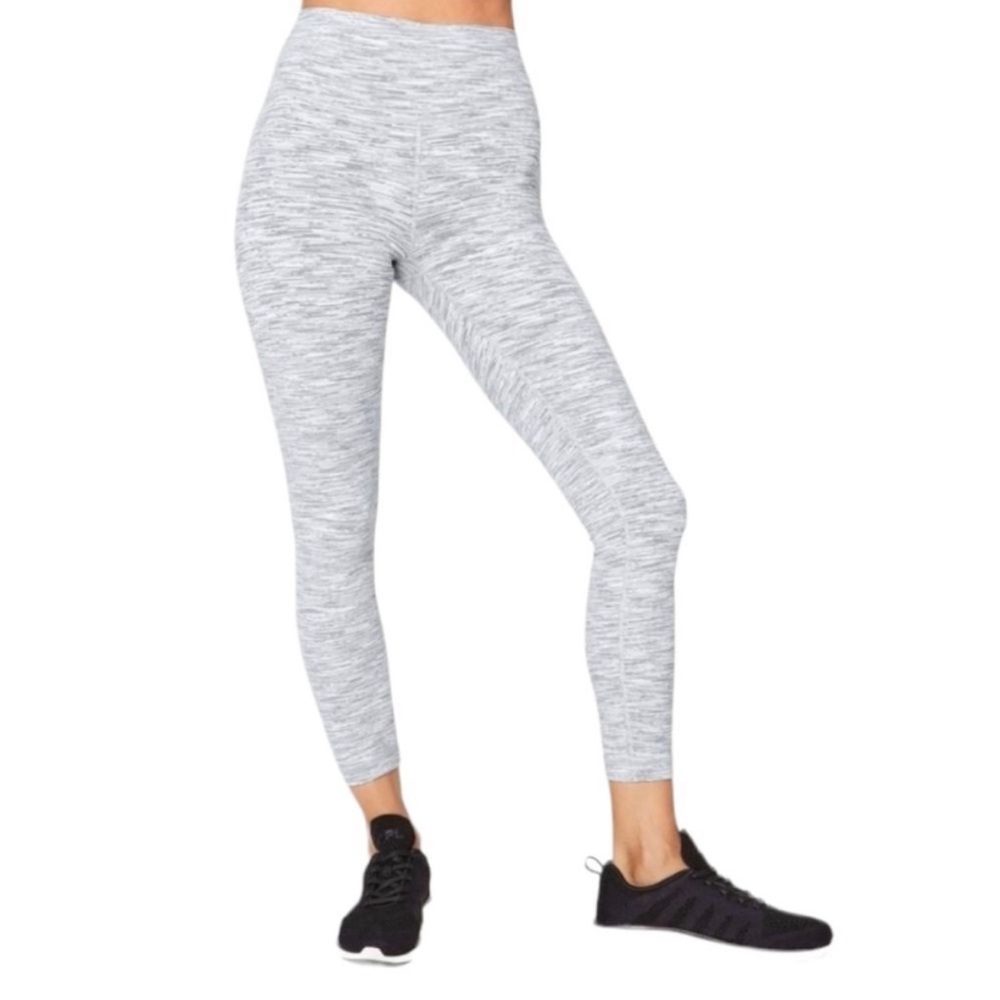 Lululemon Wunder Under High-Rise 7/8 Wee Are From Space Size 8